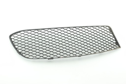 Решетка бампера левая MERCEDES A W176 AMG