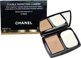 Chanel Double Perfection Lumiere Makeup 20 Beige
