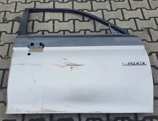 MITSUBISHI L200 III 01-06 Tür vorne rechts rechts Original