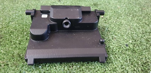 LB5T-19H406CF - Ford explorer vi лобове скло камера lane assist радар lb5t-19h406-cf