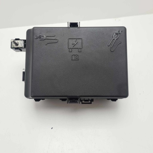 670105863 - Блок предохранителей maserati levante sq4 3.0 v6