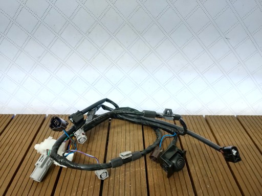 Mazda cx-5 ii kf 17-21 камера заднего вида в люке + подвеска люка оригинал oe