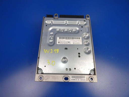 MERCEDES CLS W218 W212 W207 amplifier FABRYCZNY AUDIO HARMAN