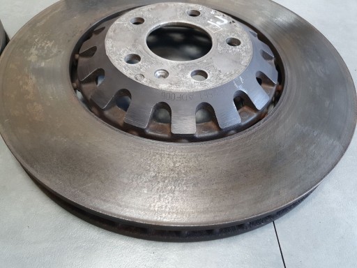 Audi Q7 4M kotuče brzdové předek 375X36MM 4M0615301AS
