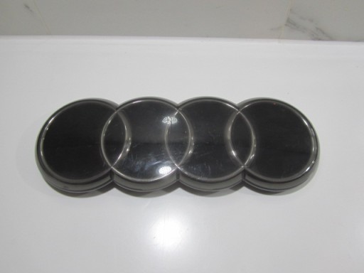 89A853605 - AUDI Q4 e-TRON логотип значок емблема