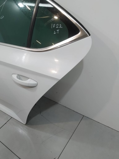door left rear part sedan LS9R Skoda Superb III (2015-2024)