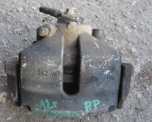 SKODA SUPERB II 1.8 TSI 12R caliper brake right front