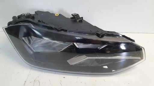 light front right Vw Polo 2G 17- TYC