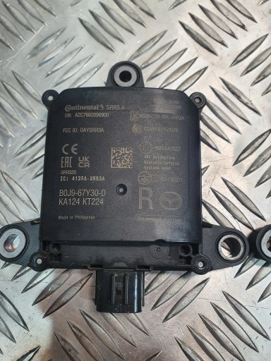 B0J9-67Y30-D - SESNOR РАДАР СЛЕПЫХ ЗОН MAZDA 3 BP IV 19-