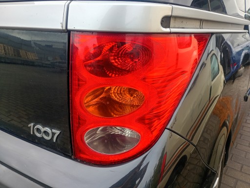 světlo pravá zadní záď Peugeot 1007 06-13