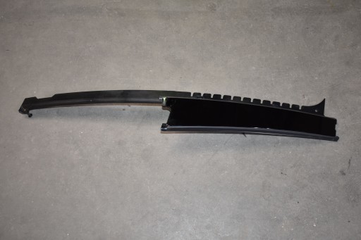 IDEALNA moulding door right rear part PORSCHE PANAMERA 971 1