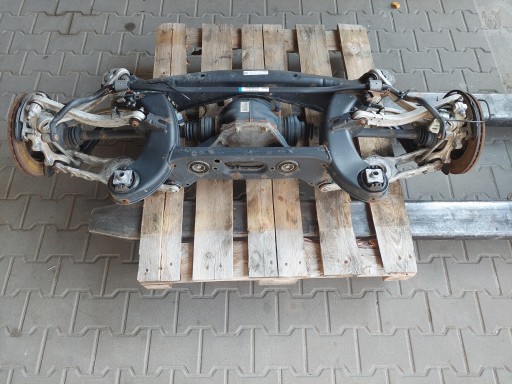 axle beam suspension beam rear part rear subframe differential semi-axis MERCEDES C 350 W205 S205