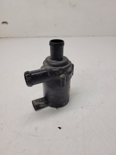 supplementary water pump AUDI Q7 3.0 TDI 7L0965561L