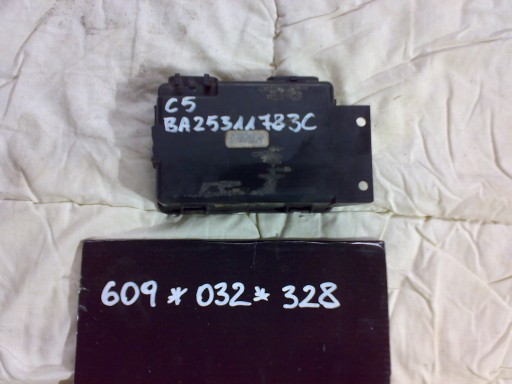 BA25311783C - Chevrolet corvette c5 97 - 04 лоток модуля контроллера дроссельной заслонки