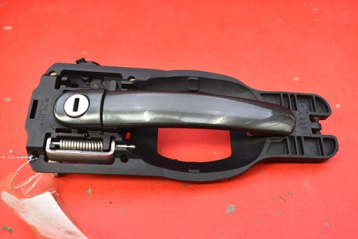 handle left front front CIEMNOZIELONA 153352010 AUDI A2 8Z 99-05