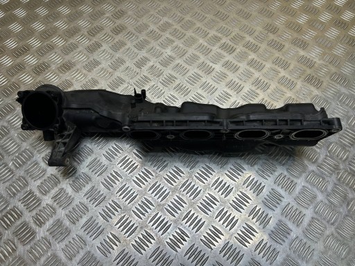 intake manifold BMW F01 F06 F10 F13 N63 V8 (Zyl. 1-4) 50i 2013 7601432