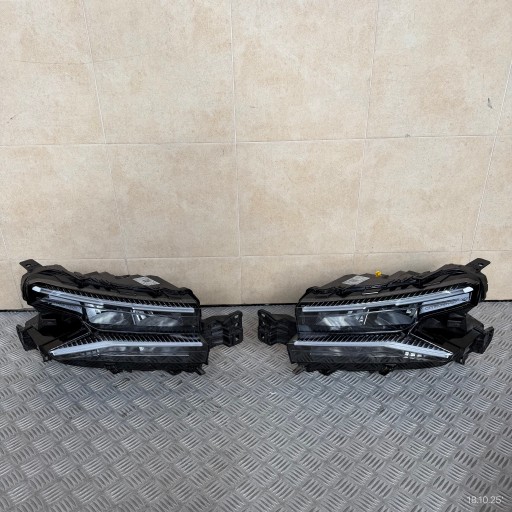 light left right lights front KOMPLET CITROEN C5 AIRCROSS LIFT FULL LED