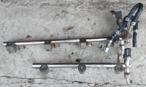 VW Touareg II 2 7P 3.6 FSI 10- 03h133317p injection ramp of the hose of the fuel