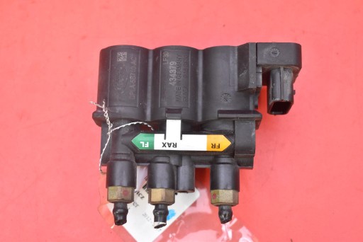 ROZDZIELACZ springing CPLA-5B710-AC LAND ROVER RANGE ROVER 4 IV L405 12