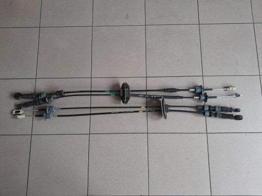 43794-3U300 437943U300 - KIA SPORTAGE III 2011 2.0 CRDI ТРОСЫ ПЕРЕКЛЮЧЕНИЯ ПЕРЕДАЧ