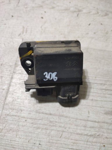 Peugeot 308 2019 resistor, rheostat, regulator / heater fan resistor air conditioning devices