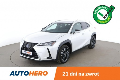 Lexus UX 2021