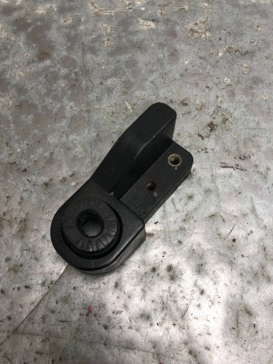 bracket holder radiator right OPEL ASTRA K KOMBI 13466591