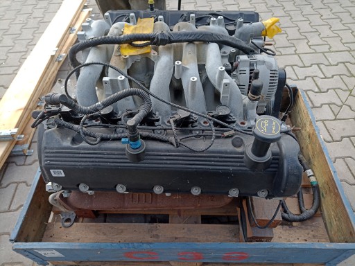 6P-680-AA - Двигун Ford WSG1068