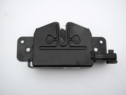 81130 D9000 - KIA SPORTAGE 4 QL 2016-2021 капот замок капота OE