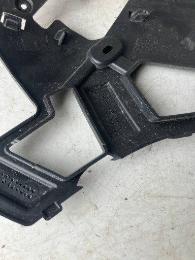 Support Poignée Support plaque Pare choc Droite Avant RENAULT ARKANA LIFT 960165860R