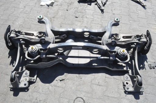 Mercedes cla w118 седан 1.3 16v 136km задняя балка подвески 1183504100