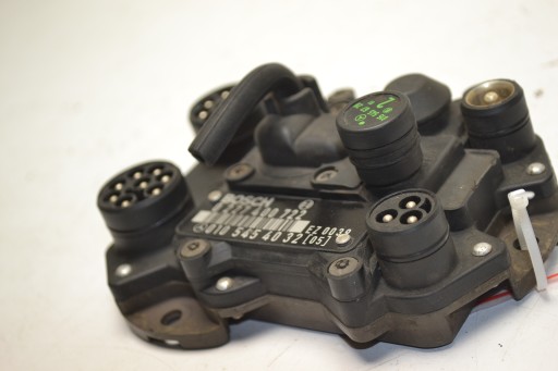 Mercedes r129 500 sl модуль запалювання 0105454032