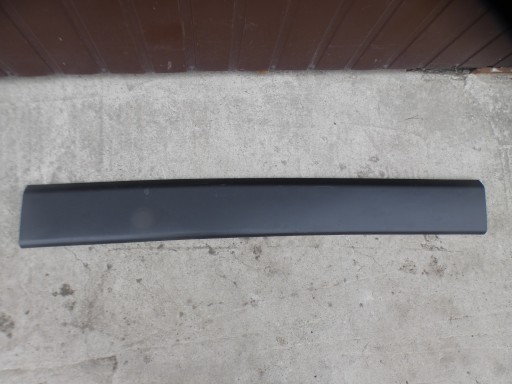 moulding side left RENAULT MASTER III IV 828210160R