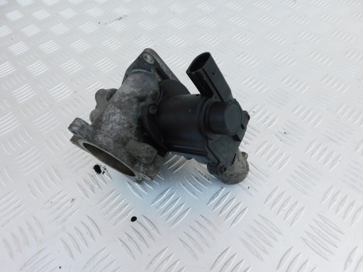 VW Crafter 2.5 TDI egr ventil originál bardzo dobry maly przebieg 076131501B
