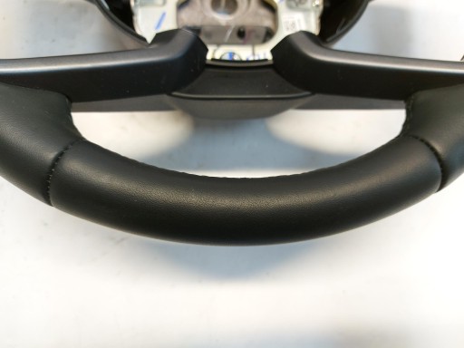 Hyundai Bayon 2023 steering wheel, skorzana oryg regulation 56100q0fb0
