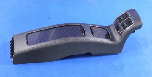 22nn138 - Тунель бардачок панель задня MERCEDES CLS W219 C219 05R