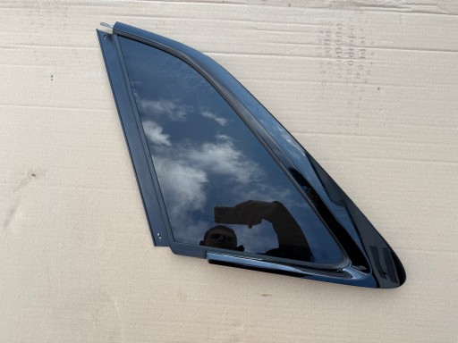 Audi q8 / rsq8 стекло кузова заднее левое 4m8845297 gield