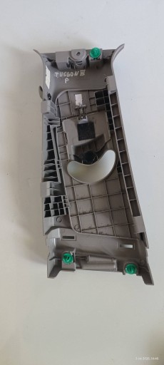 HYUNDAI TUCSON III Blende Abdeckung oben SLUPKA SRODKOWEGO rechts 85840-D7000