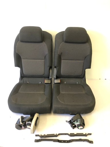 FOTEL PRAWY LEWY TYŁ SKODA YETI 5L ISOFIX za z Jankowa