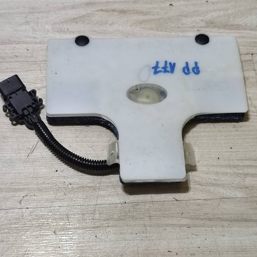 Sensor obecnosci w fotelu Mercedes-Benz A W177 A0008203203