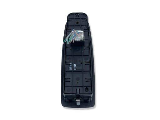 boutons vitre Renault Megane 3 2nd facelift 2015 809610007R