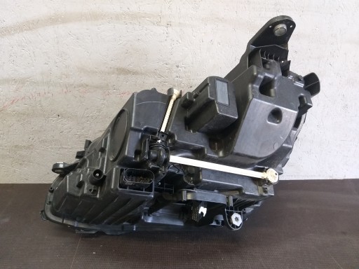 LIGHT FRONT RIGHT MERCEDES E KLASA W213 FULL LED HP