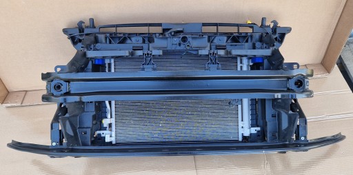 ПЕРЕДНІ РЕМНІ РАДІАТОРИ GOLF 8 VIII 1.5 TSI КОМПЛЕКТ НОВ