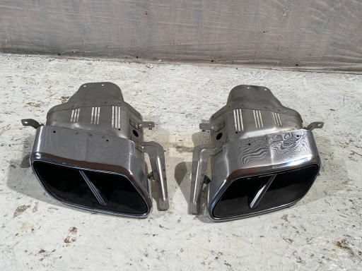 31428864 - VOLVO V90 CROSS Country наконечник вихлопної труби лівий