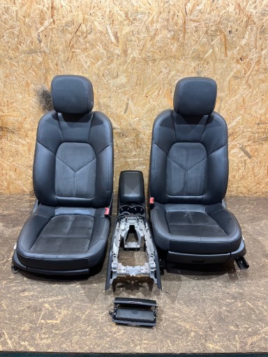 seats side TUNEL KPL. PORSCHE MACAN ALCANTARA 1