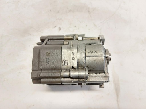 MERCEDES W213 E300de Kombi 2.0 CDI oil pump A6541811600