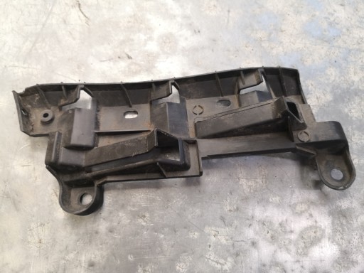 držák nárazníku pravý záď VW CADDY III 2K0807393