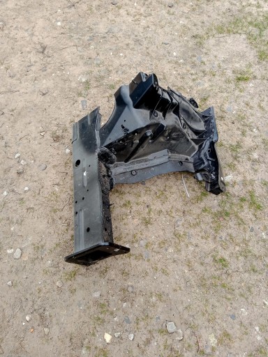 AUDI Q5 80A ЧВЕРТЬ ПЕРЕДНЯ РАМА РАМА