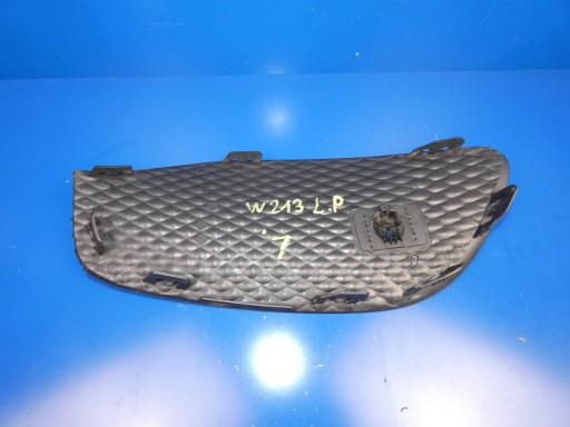 MERCEDES E KLASA W213 grid of a bumper left left front below PDC