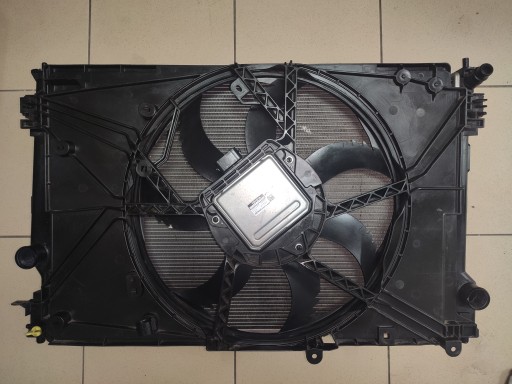 122050-0230 - Toyota rav4 v 2019 - комплект радіатора